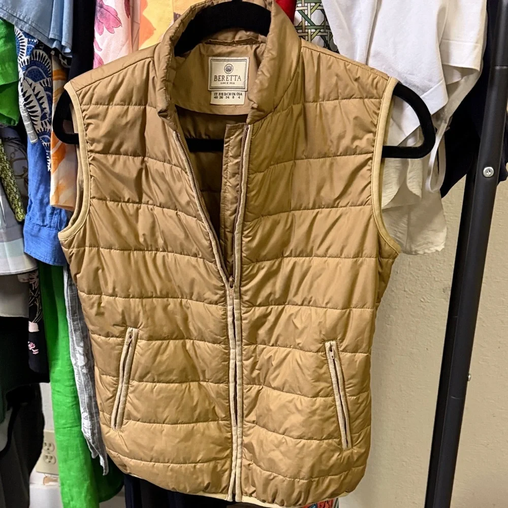 Beretta Women's Tan Quilted Vest - Picture 3 of 5